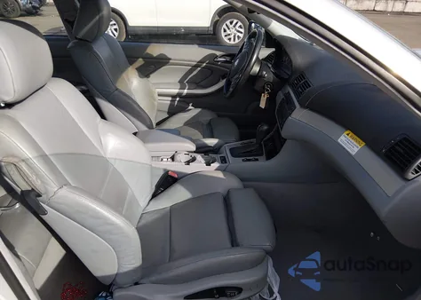 2002 BMW 330Ci из США, поврежденный, VIN WBABN53402PH01833